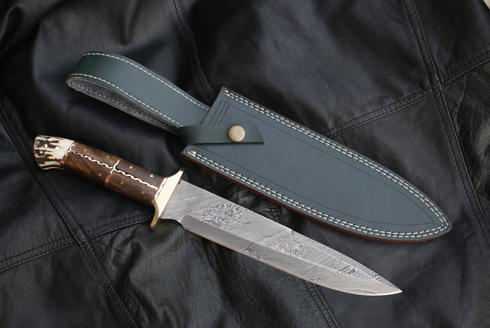 Damascus Bowie Knives